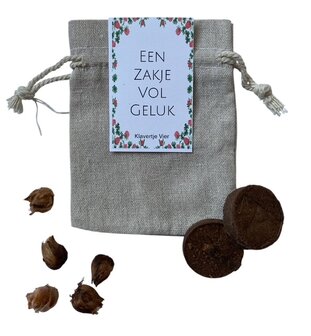 Zakje vol geluk met 5 bolletjes om klavertjes vier te kweken