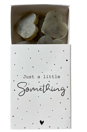  Luxe zeep in doosje met de tekst "Just a Little Something"